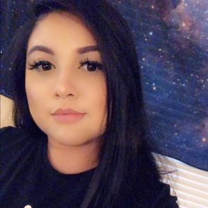 Meet your Posher, Amber lynn